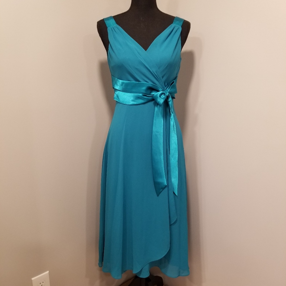 NWT Jones Wear Social Dress Aqua, Size 6